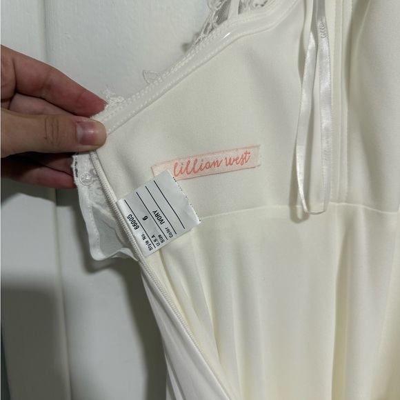 Lillian West NWT Bohemian Wedding Dress 66005 size 6 - Picture 12 of 14